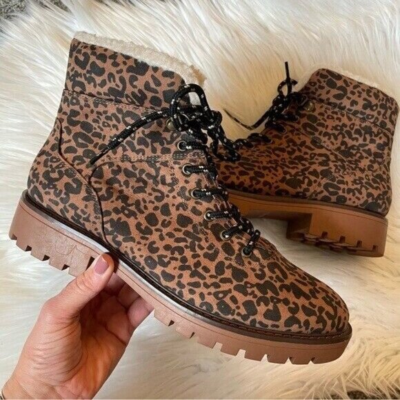 Ann Taylor LOFT Animal Print Shearling Lined Lace Up Utility Combat Hike - Picture 1 of 11